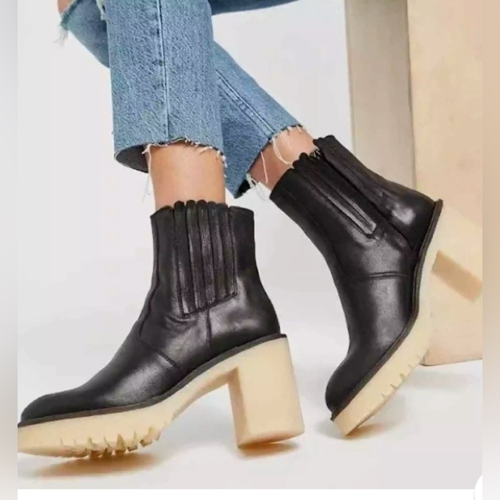 FREE PEOPLE sz 40/ 10‎ James Black Leather Chelsea Boot Chunky heel